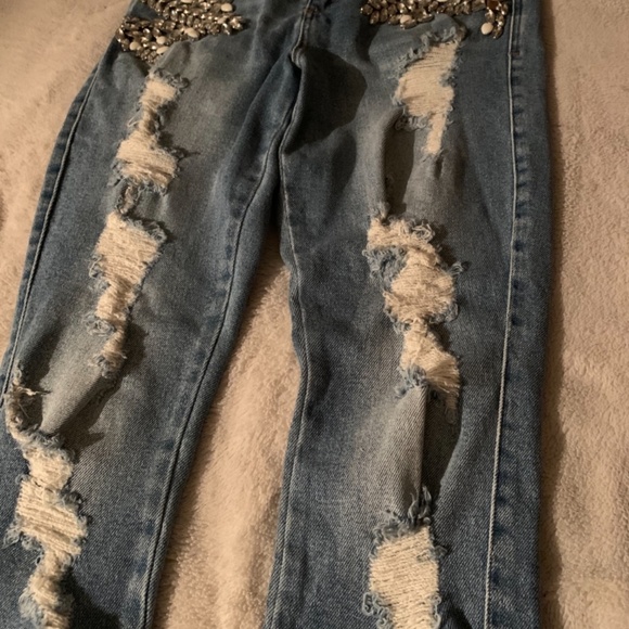 Guess Jeans - Picture 3 of 6